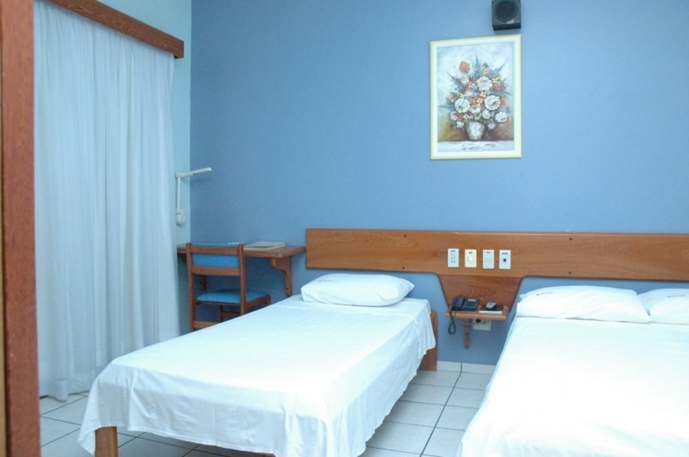 Serras Hotel Рондонополис Экстерьер фото